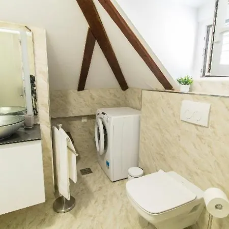 Roseta Apartman
